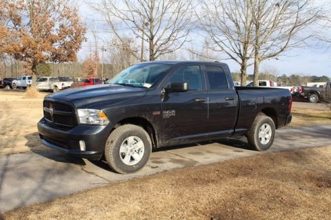 New 2019 RAM 1500 Classic Tradesman