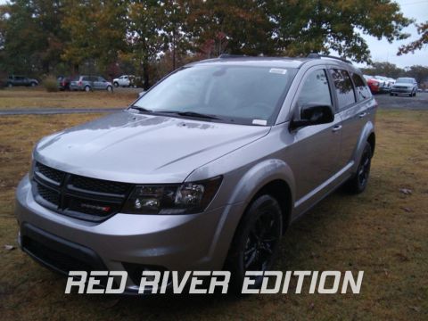New 2019 DODGE Journey SE