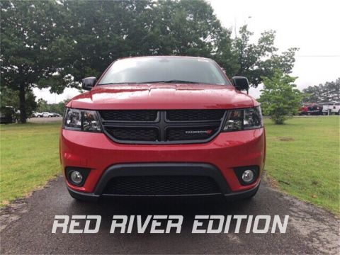 New 2019 DODGE Journey SE