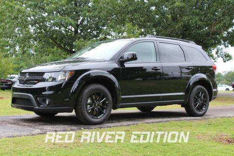 New 2019 DODGE Journey SE