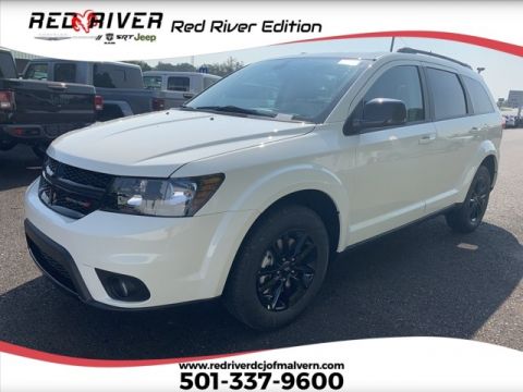 New 2019 DODGE Journey SE