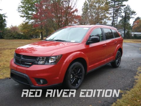 New 2019 DODGE Journey SE