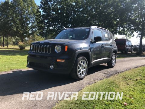 New 2019 JEEP Renegade Latitude